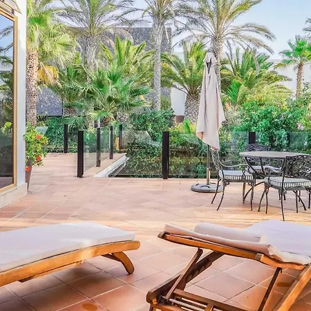 Palmeras Villa